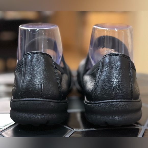 Taos Footwear Bandana 2 Slip-On Leather Mary Janes, Size 8 - Picture 4 of 13